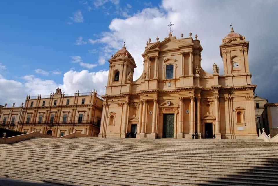 Casa Vico Lepre Villa Noto Exterior photo